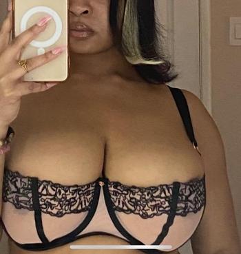 Laylah, 26  female escort, Concord